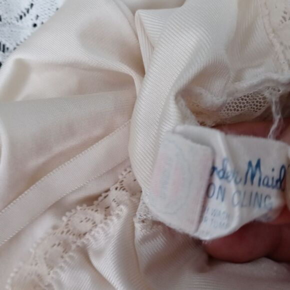Vintage wonder maid nightgown - Picture 4 of 6